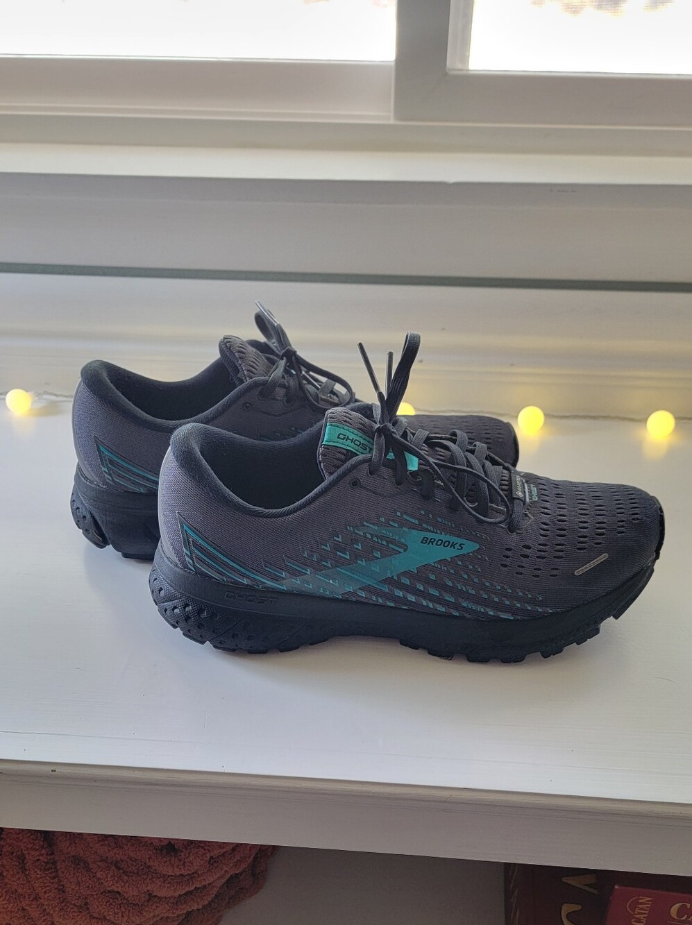 Brooks Ghost 13 GTX Women's Dark Gray/Teal Running Shoes